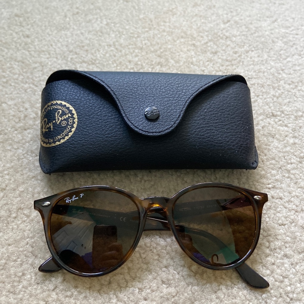 Ray-Ban polarized tortoiseshell sunglasses
